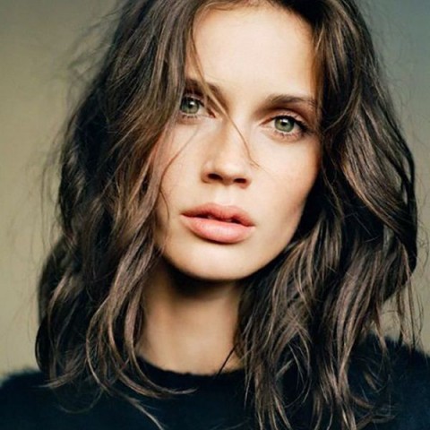 collarbone-hairstyle